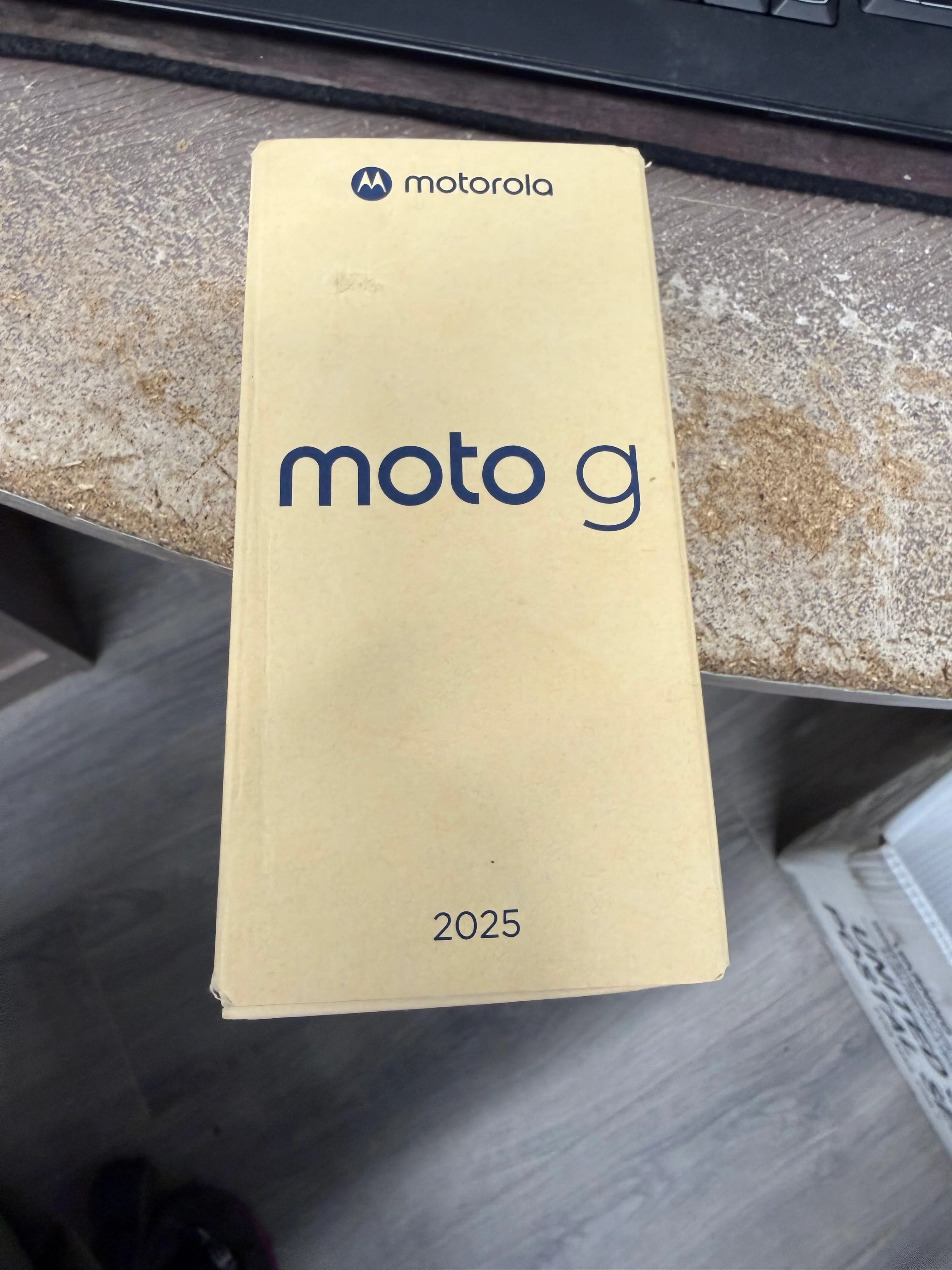 Motorola Moto g 2025 Xfinity mobile - Image 2